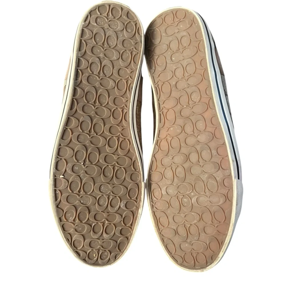 Coach size 10